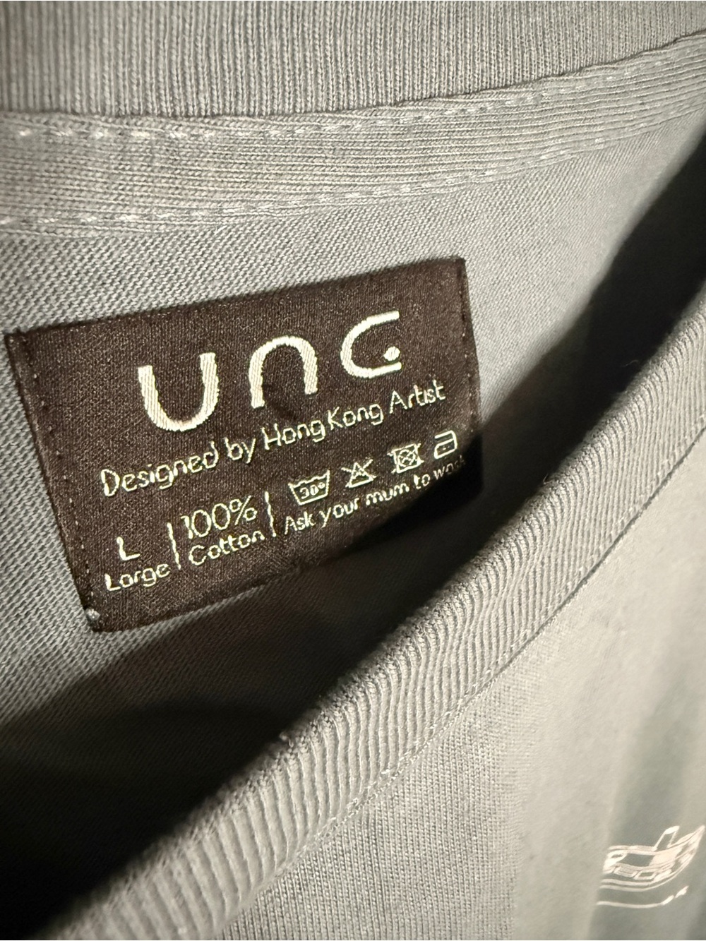 UNG Store Hong Kong Goldfish Ferry Urban Streetwear Tee Size Large - Picture 8 of 8